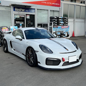 ケイマン GT4