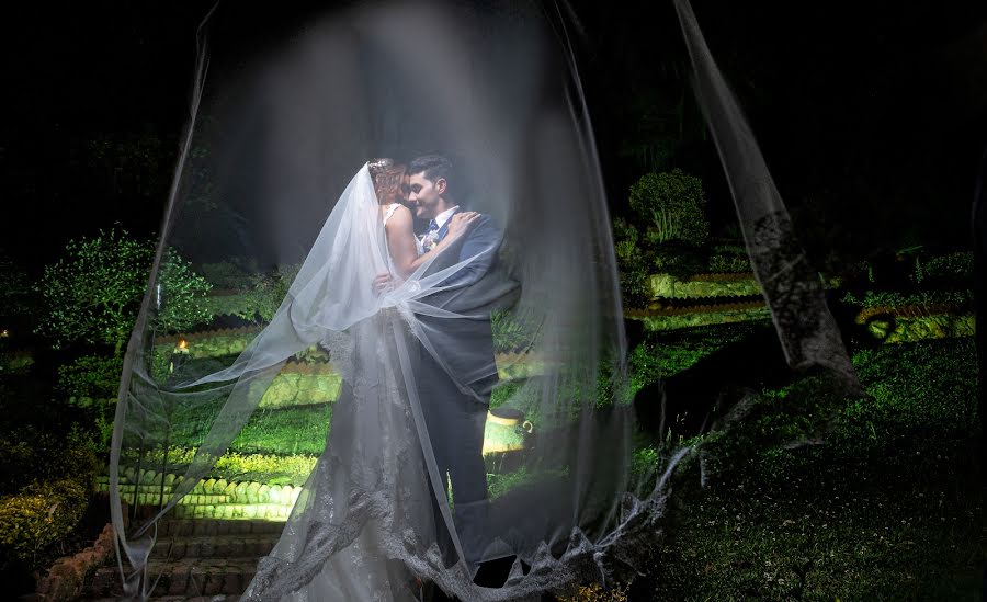 Wedding photographer Jeison Rojas (jeisonrojas). Photo of 6 October 2022