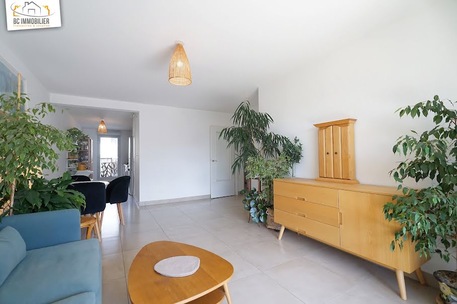 Vente appartement 4 pièces 87.67 m² à Ferney-Voltaire (01210), 495 000 €