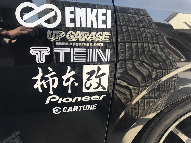 アルトワークスのCarTuneステッカー・エイプリルフール・馬力アップ・HA36Sアルトワークスに関するカスタム事例の投稿画像1枚目