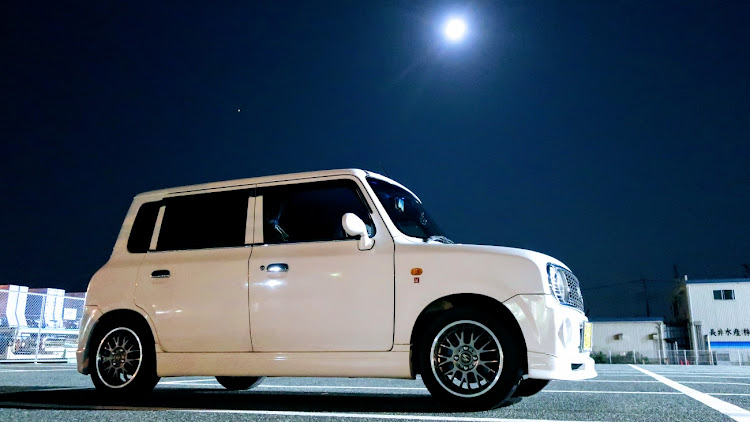 アルトラパンのアルトラパン・中秋の名月・ラパン乗りと繋がりたいに関するカスタム事例の投稿画像1枚目
