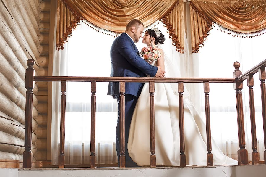 婚礼摄影师Sergey Mikhnenko（sergnovo）。2017 11月8日的照片