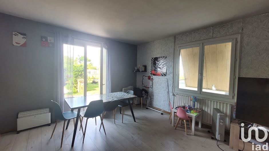 Vente maison 5 pièces 125 m² à Les Eglisottes-et-Chalaures (33230), 220 000 €