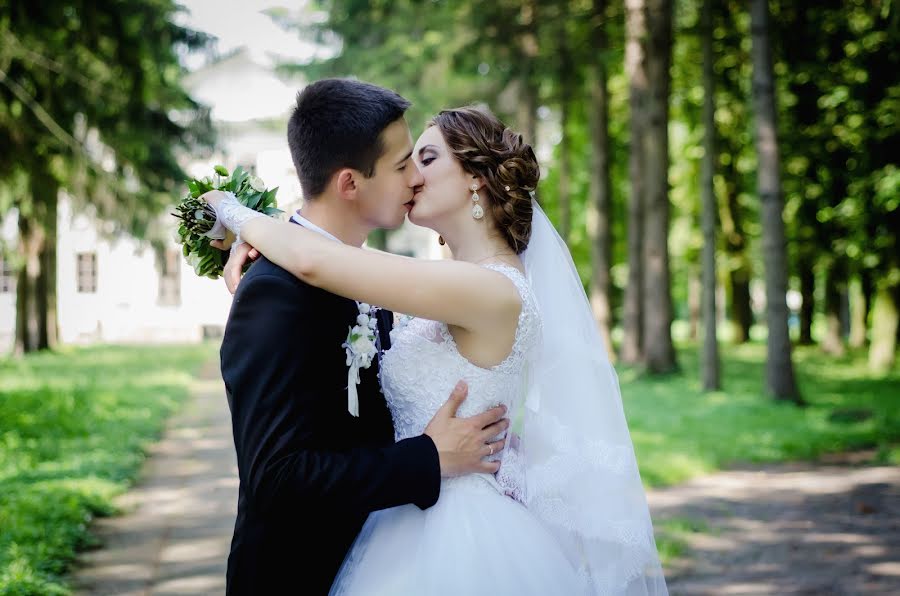 Wedding photographer Nataliya Yakimchuk (natali181). Photo of 30 August 2016