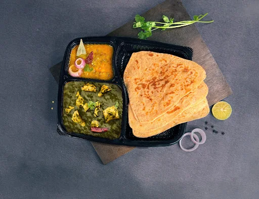 Saag Wala Chicken - Everyday Thali