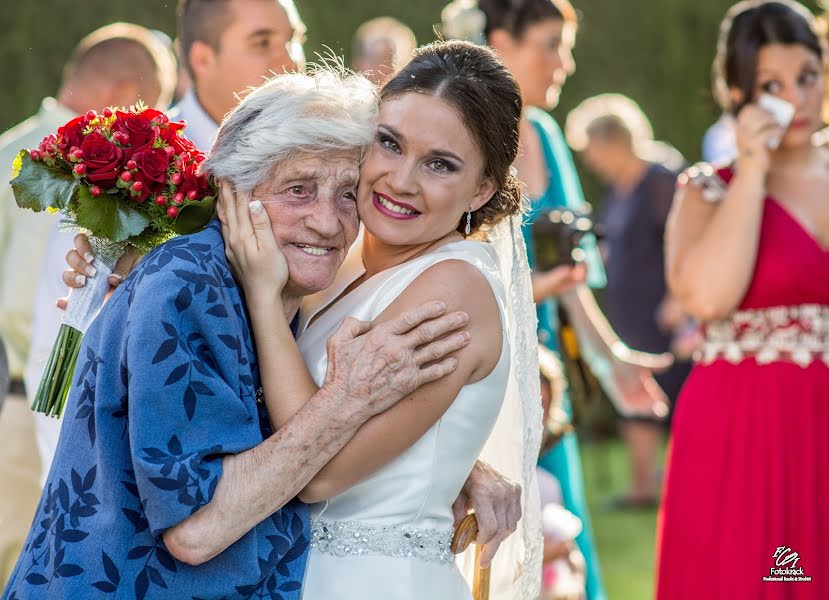 Fotografo di matrimoni Ignacio Cano (fotokrack). Foto del 17 agosto 2017