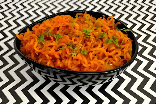 Veg Schezwan Maggi