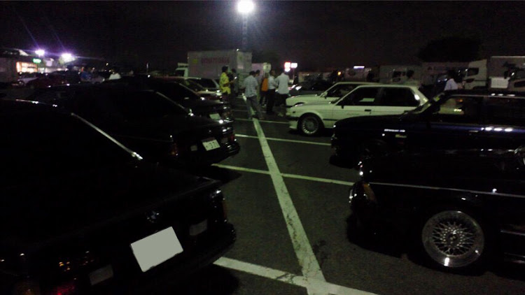 M6のBMW E30・アルピナ C2・オフ会に関するカスタム事例の投稿画像3枚目