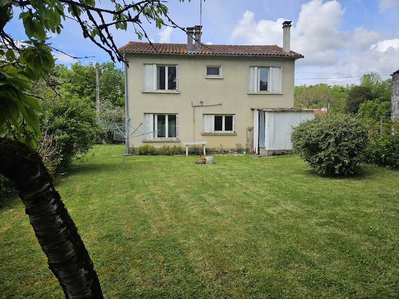 Vente maison 5 pièces 100 m² à Sansais (79270), 115 500 €