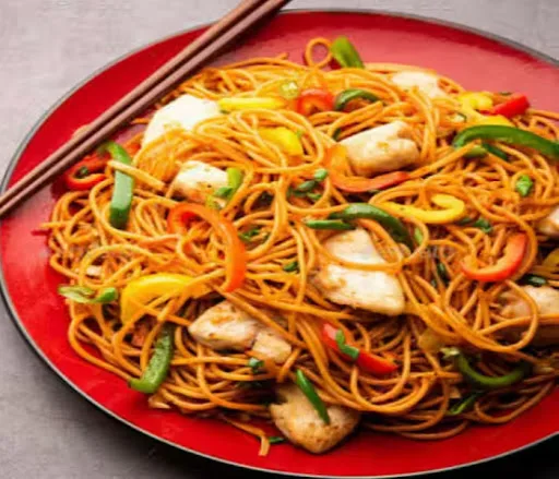 Schezwan Chicken Noodles