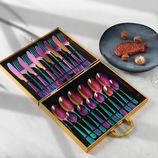 Title 8, Üst düzey sofra takımı 24 parçalı set