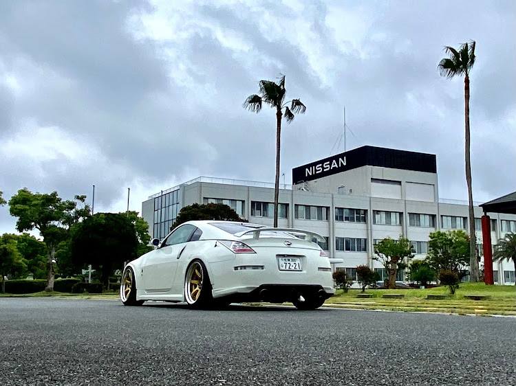 フェアレディZのいつもイイネ&コメントありがとうございます🙇‍♂️・カモイレーシング　team桃太郎🍑・Zfollows・日産工場・とりだめ写真✌️✨に関するカスタム事例の投稿画像3枚目