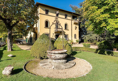 Villa avec piscine et jardin 5