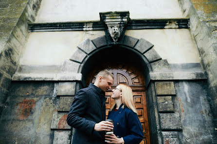 Fotógrafo de casamento Nazar Roschuk (nazarroshchuk). Foto de 6 de dezembro 2017