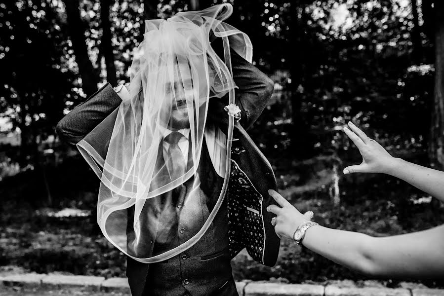 婚禮攝影師Laurentiu Nica（laurentiunica）。2018 10月1日的照片