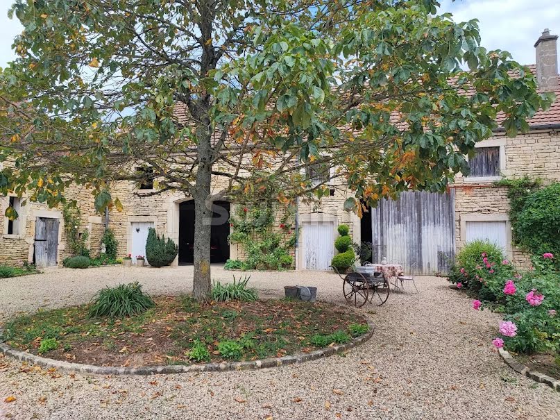 Vente propriété 12 pièces 300 m² à Beaune (21200), 990 000 €