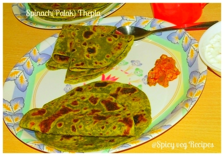 Spinach Thepla(palak paratha) 