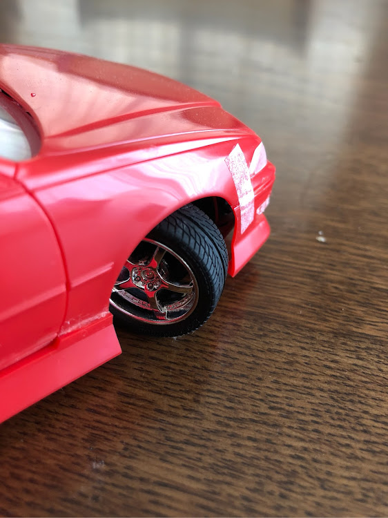 さとしんさんが投稿したDIY・ホイール交換・タイヤをもっと曲げれるようにした・車高調整に関するカスタム事例の投稿画像1枚目