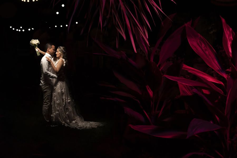 婚禮攝影師Lionar Figueroa（lionarfigueroav）。2023 2月22日的照片