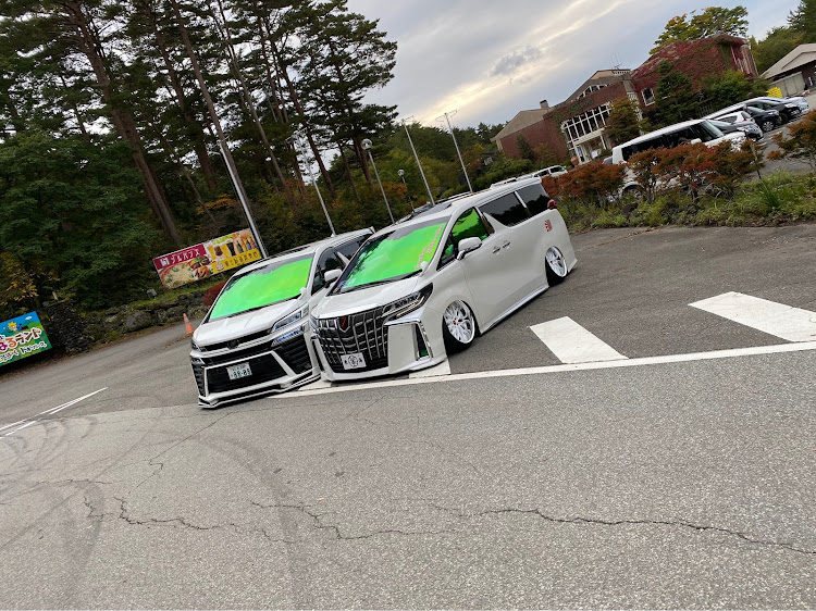 アルファードの最近流行りのあれあれですよwww・ファンキーコラボ((φ(-ω-)ｶｷｶｷ・アヴァンさんのMT・全日輩会に関するカスタム事例の投稿画像7枚目