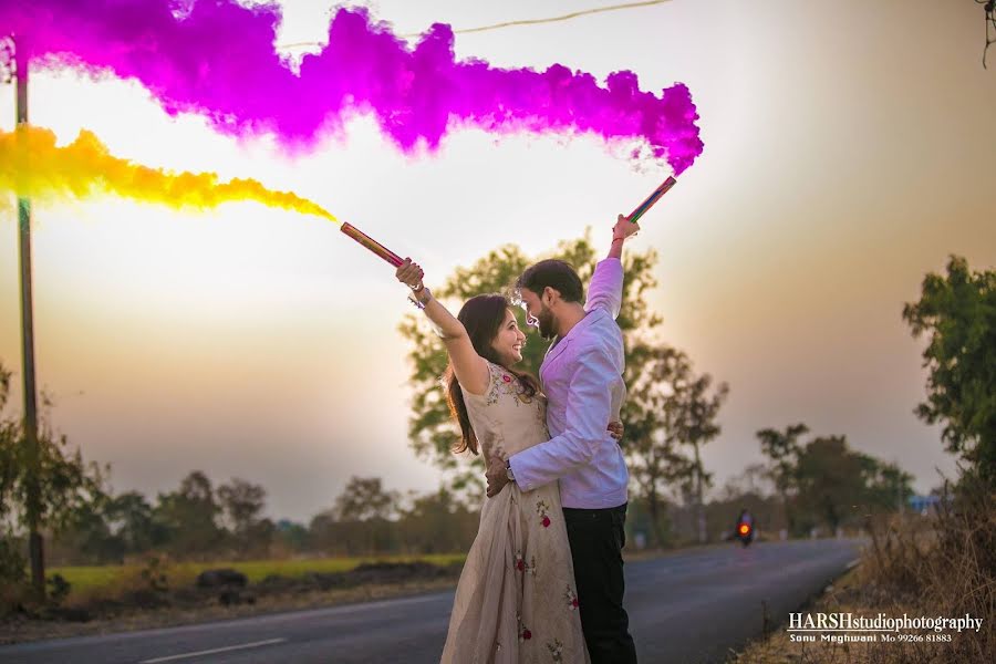 Fotógrafo de casamento Sonu Meghwani (meghwani). Foto de 12 de maio 2020