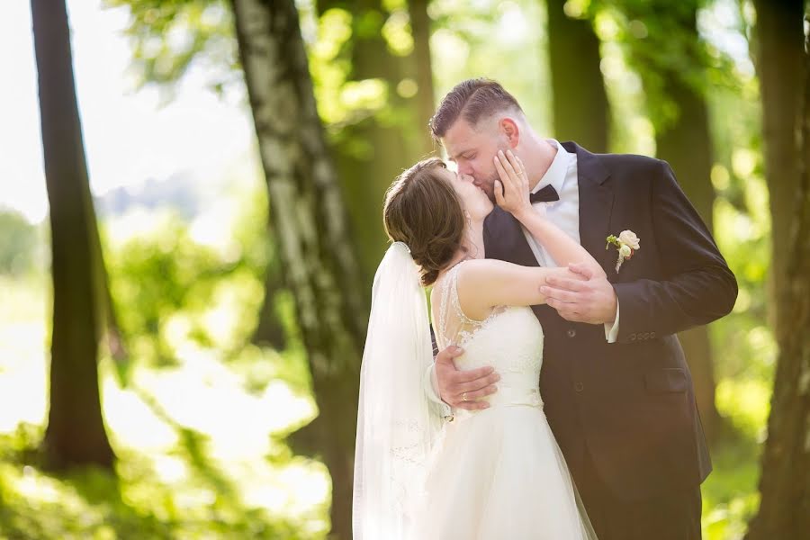 Fotografo di matrimoni Krzysztof Turzyński (turzynskifoto). Foto del 20 aprile 2023