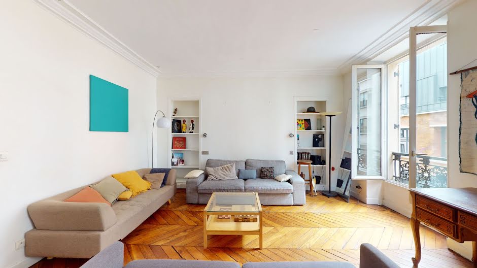 Vente appartement 3 pièces 68 m² à Paris 10ème (75010), 698 000 €