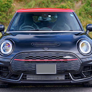 ミニ クラブマン JCW