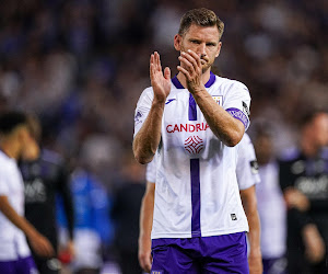 📷 Le magnifique maillot d'Anderlecht en hommage à Paul Van Himst