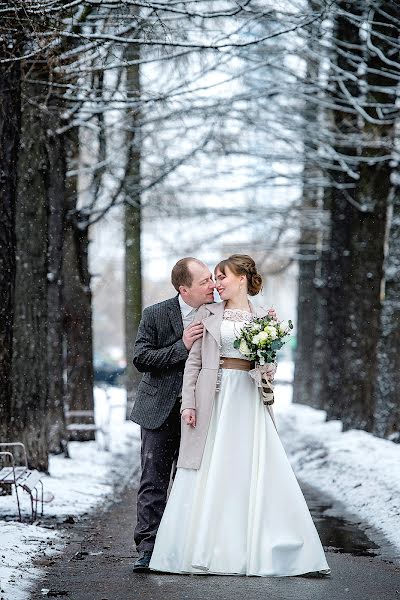 Wedding photographer Roman Zhdanov (romanzhdanoff). Photo of 11 April 2017