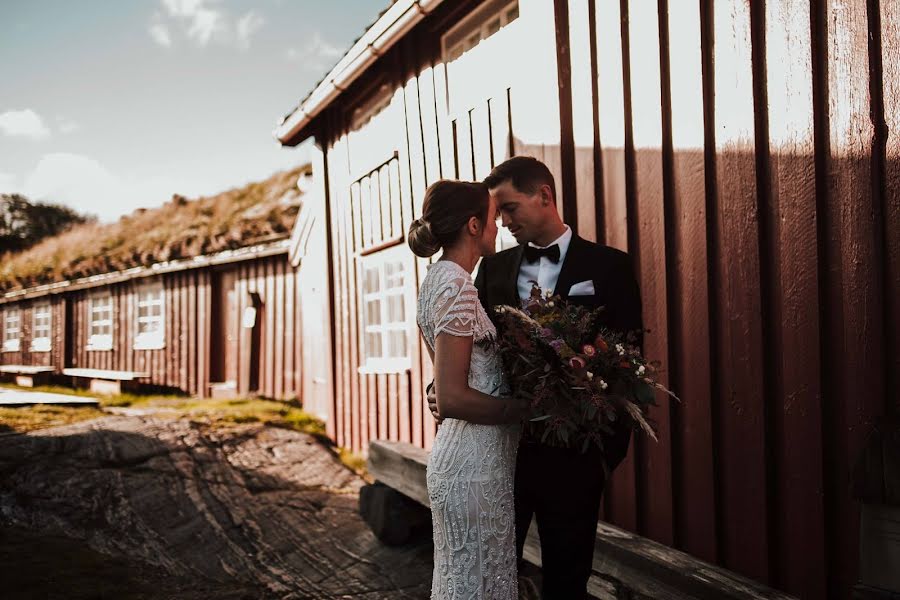 Photographe de mariage Linda Brattvang (brattvanglinda). Photo du 27 avril 2023