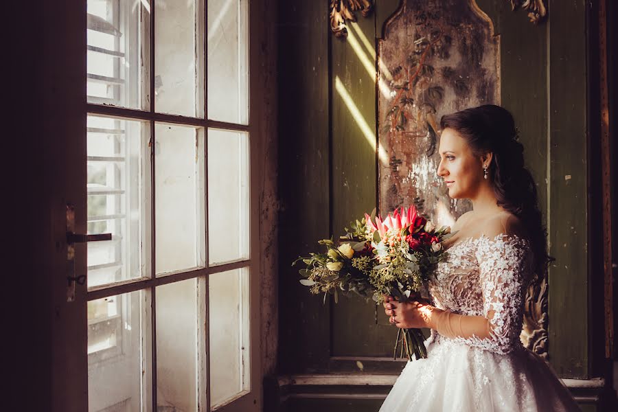 Fotógrafo de casamento Milan Polóny (lioneer). Foto de 23 de outubro 2019