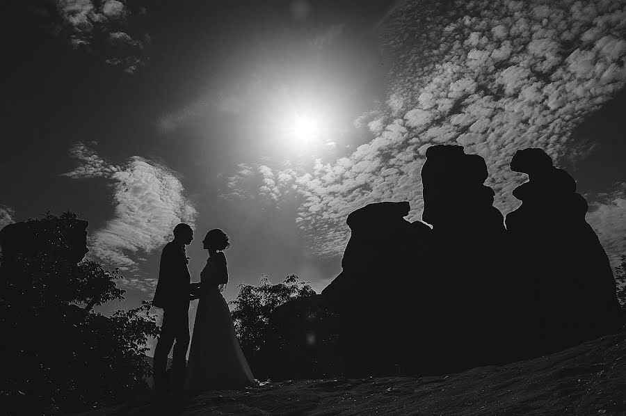 Wedding photographer Simon Varterian (svstudio). Photo of 27 January 2016