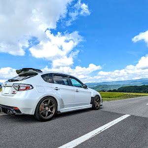 インプレッサ WRX STI GRF