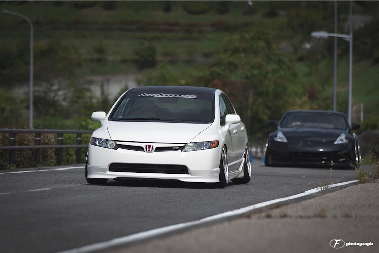 シビックのHONDA・CIVIC・typeR・loweredmt・ミーティングに関するカスタム事例の投稿画像1枚目