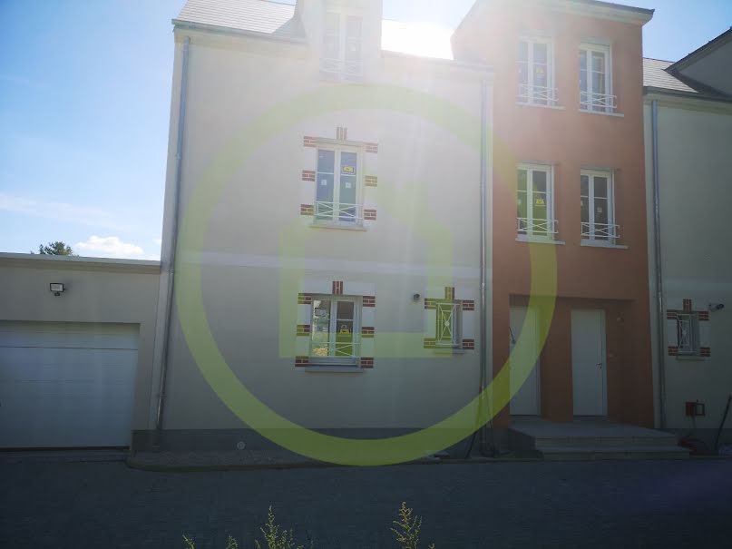 Vente maison 4 pièces 94 m² à Saint-Denis-en-Val (45560), 254 000 €