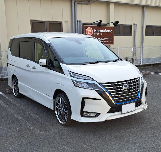 C28 セレナオーテック　ホイールタイヤセット　新車外し