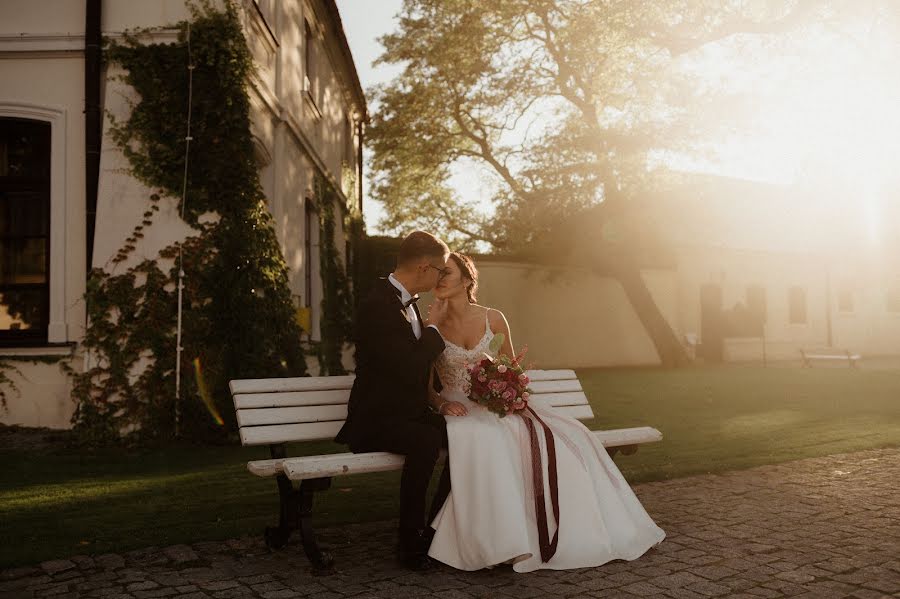 Wedding photographer Tomasz Karczewski (tomaszkarczewski). Photo of 19 April 2022