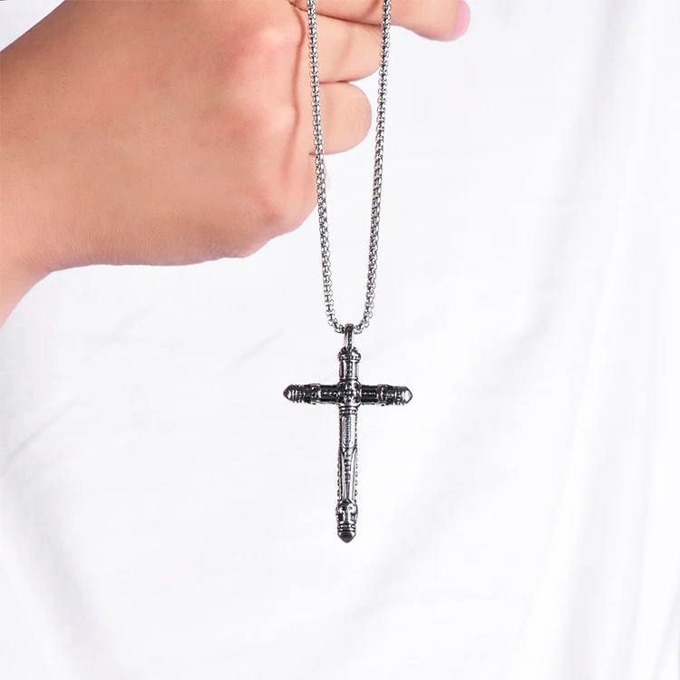 Title 1, Collier pendentif vintage homme croix en acier ...
