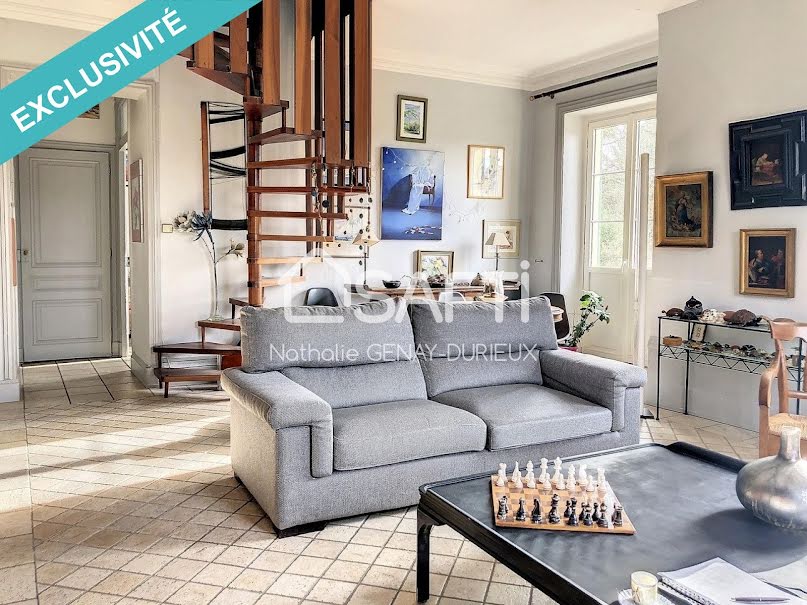 Vente appartement 7 pièces 144 m² à Charbonnières-les-Bains (69260), 640 000 €