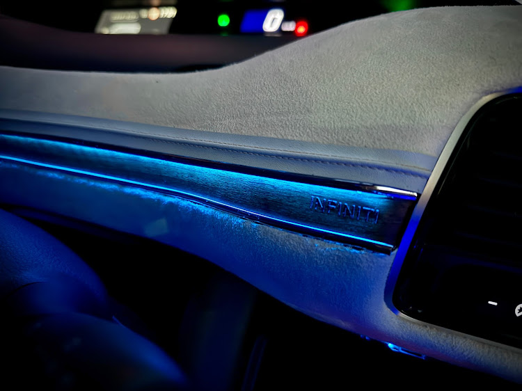 セレナのカッコカワイイ愛車・DIY・いい27の日・いい日産の日・ホイール交換に関するカスタム事例の投稿画像2枚目