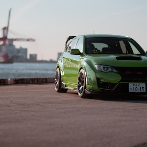 インプレッサ WRX STI GRB