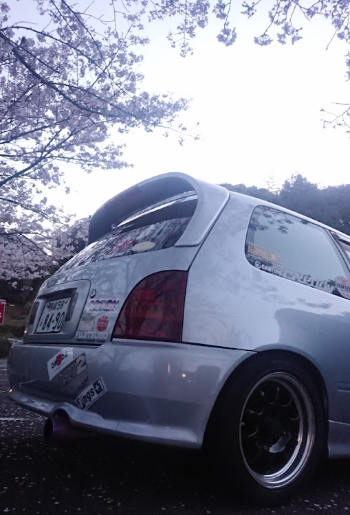 スターレットのきょうはなんにもないすばらしい一日だったに関するカスタム事例の投稿画像5枚目
