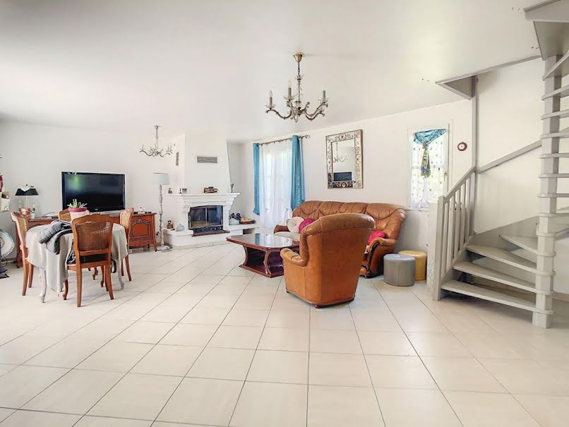 Vente maison 6 pièces 124 m² à Guyancourt (78280), 485 000 €