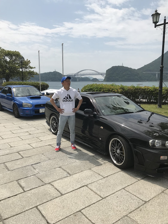 スカイラインのドライブ・エムズガレージ・レッドメモリー・スカイラインに関するカスタム事例の投稿画像2枚目
