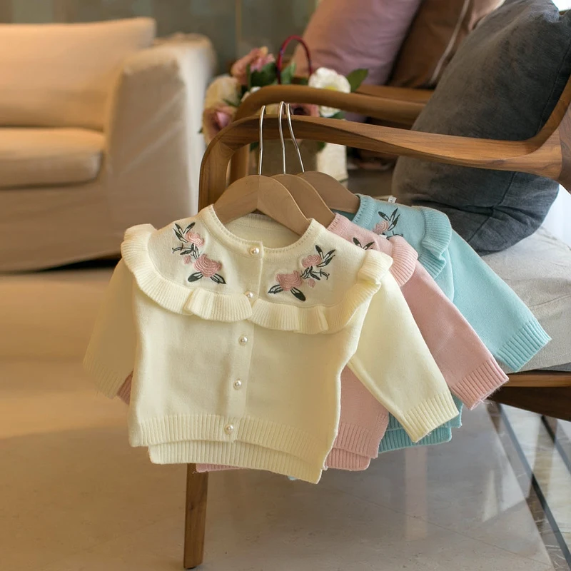 Title 4, Delicate Geborduurde Cardigan Sweater met Ronde...