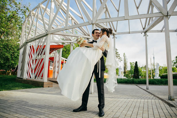 Wedding photographer Nadezhda Rodionova (rodionova). Photo of 9 August 2017