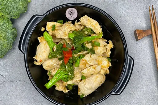 Broccoli Chicken Stir Fry