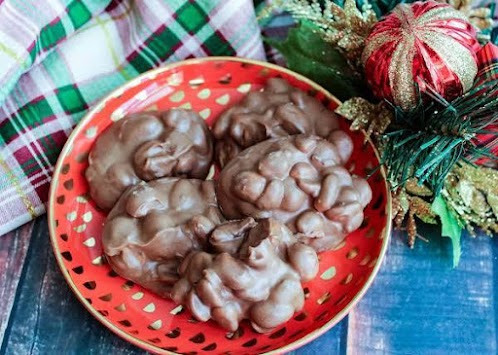 Click Here for Recipe: Crock Pot Christmas Crack