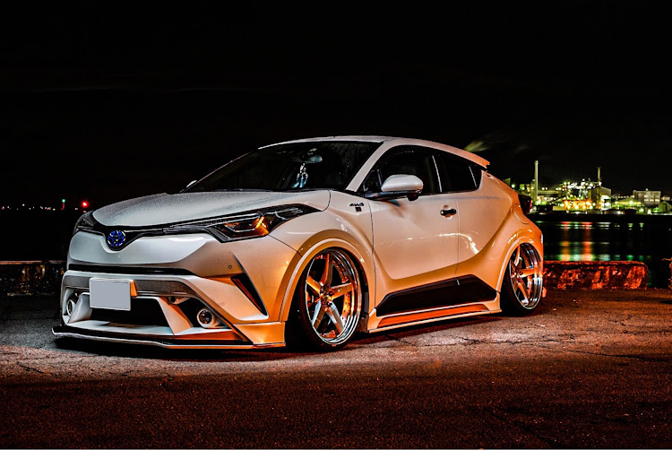 C-HRのエアサス・エアフォースサスペンション・エアフォースジャパン・クールレーシングに関するカスタム事例の投稿画像1枚目